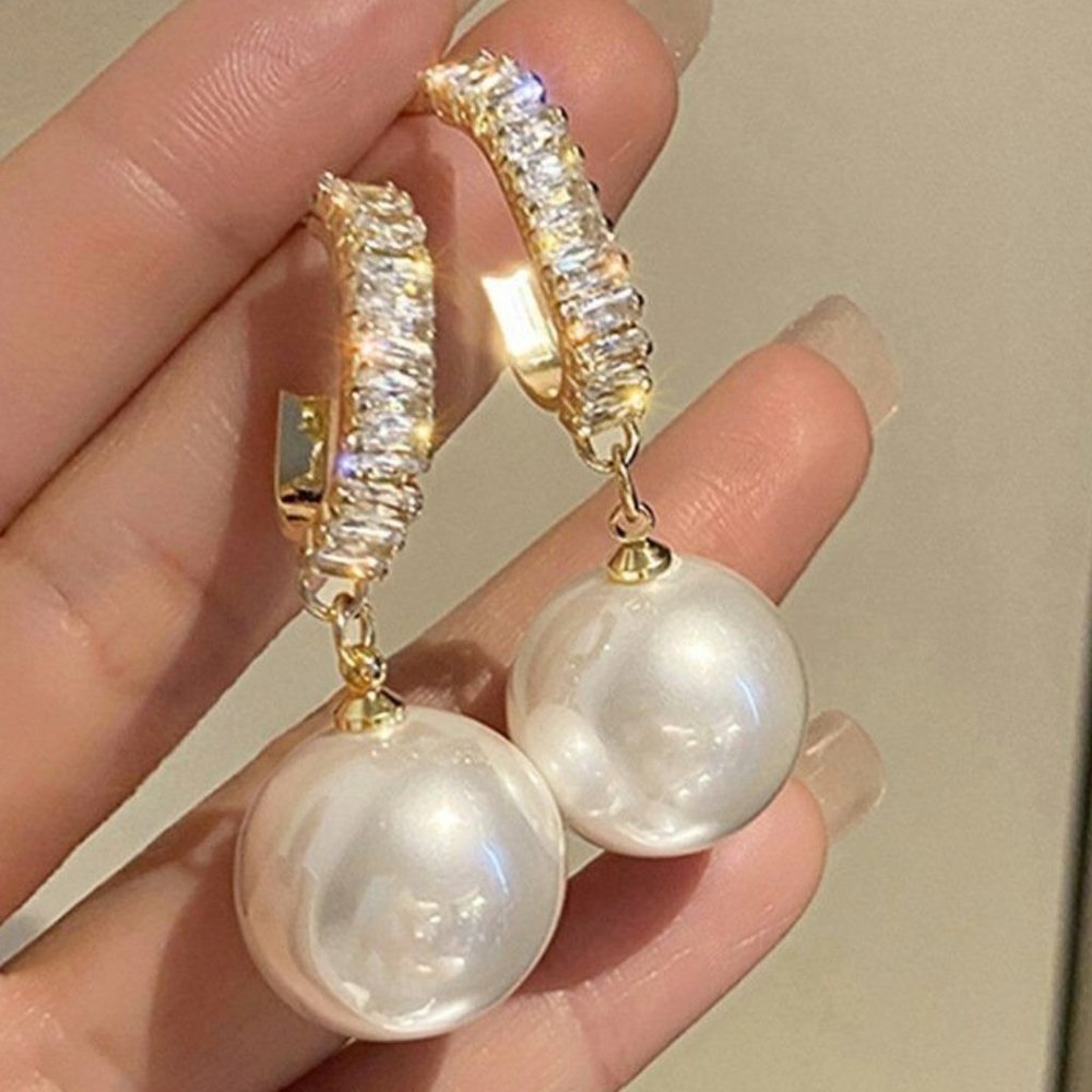 Earrings Huge White Faux Pearl & Crystal Gold Dangles 1.75" Pierced NWT M360 - Picture 4 of 4